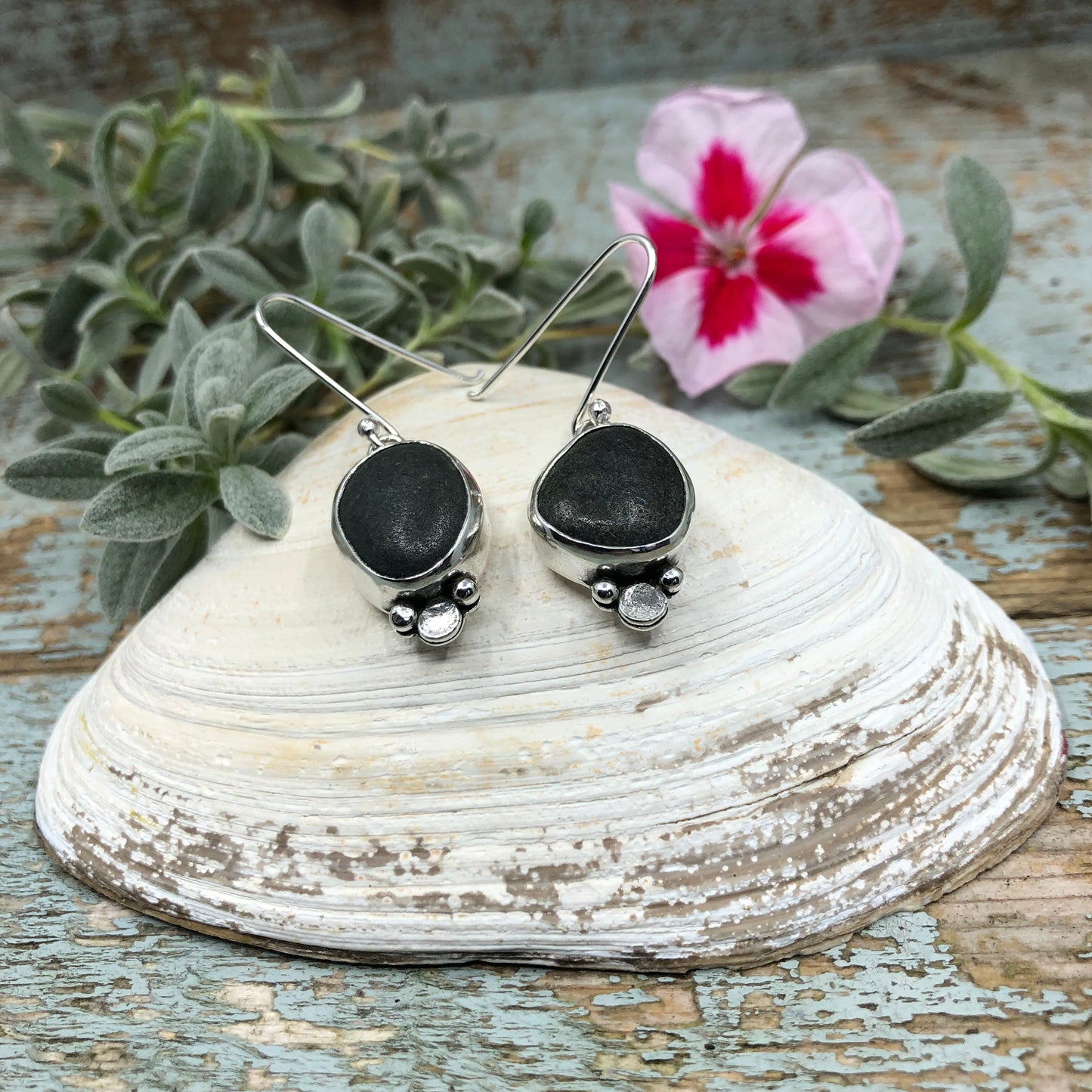 Beach Stone Set in Sterling Silver with dot & Granulation Detail